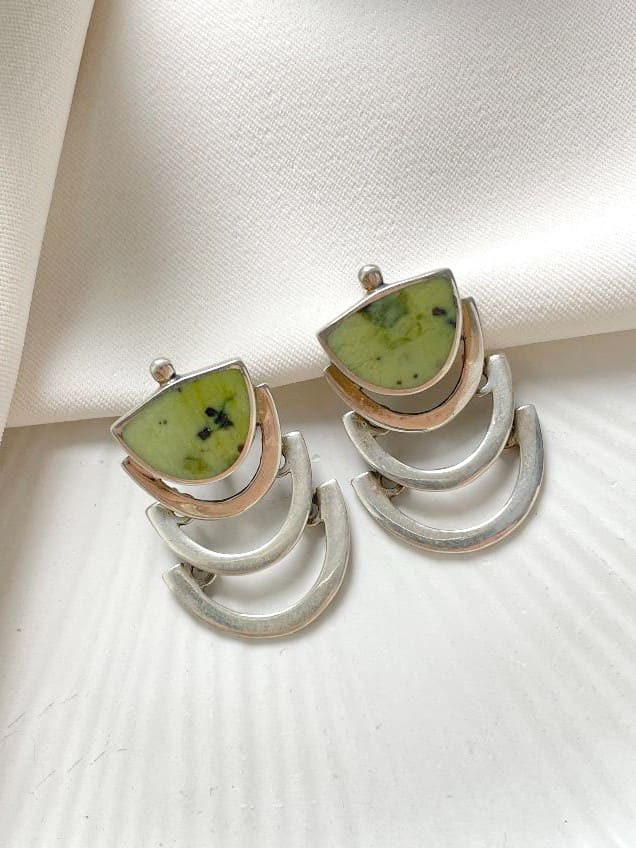 Лизардит